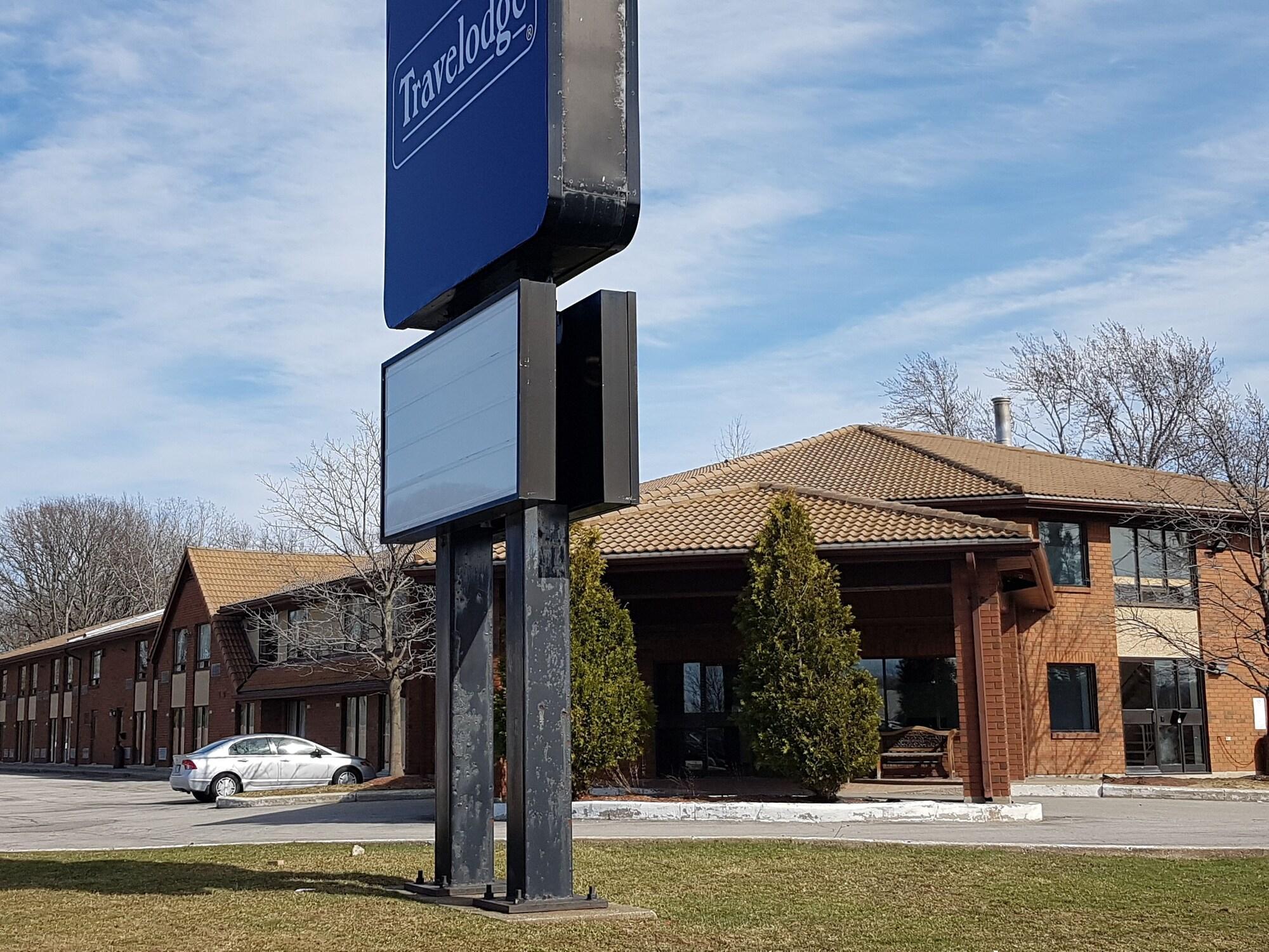 Travelodge By Wyndham Welland Ngoại thất bức ảnh