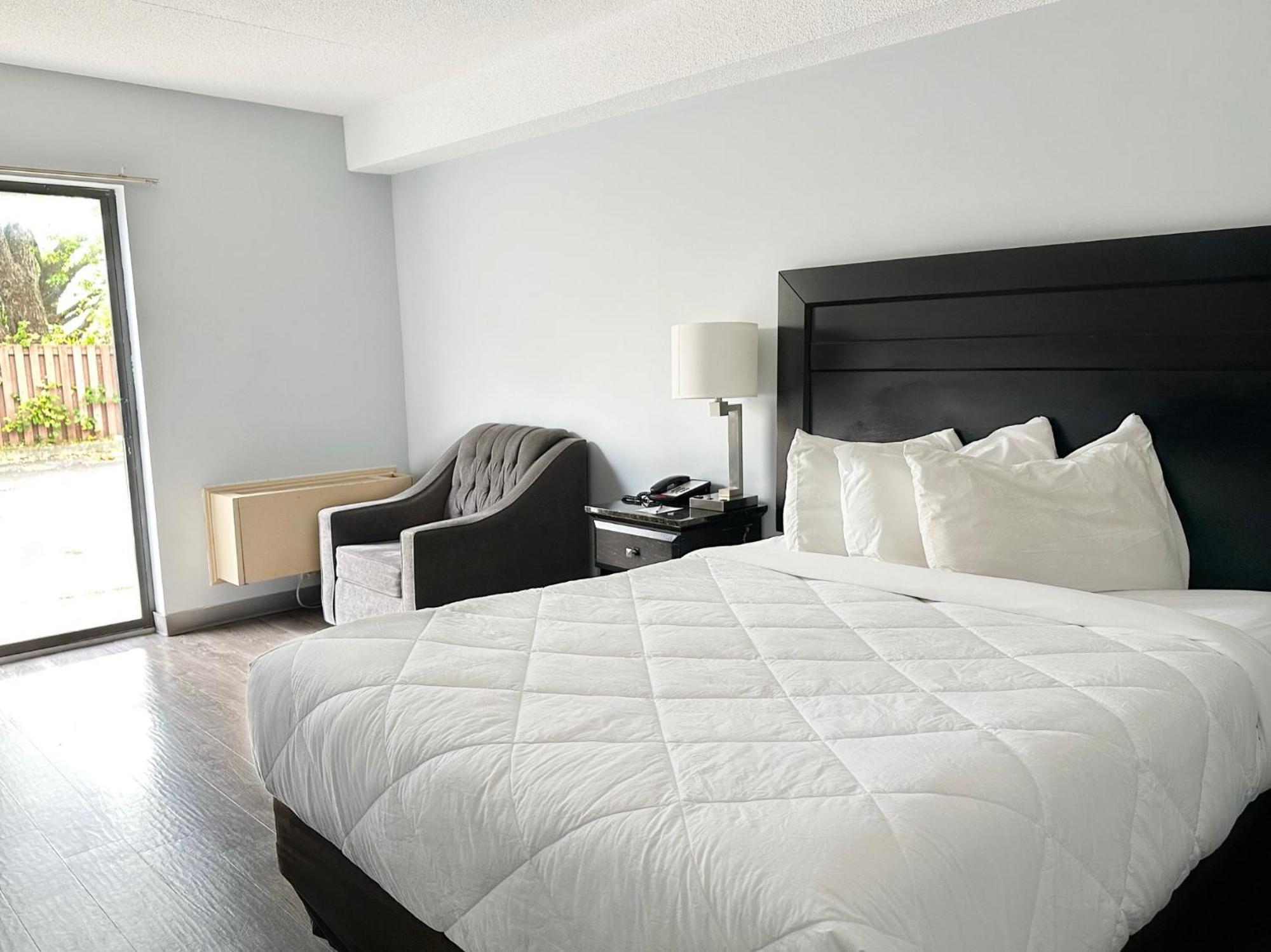 Travelodge By Wyndham Welland Ngoại thất bức ảnh