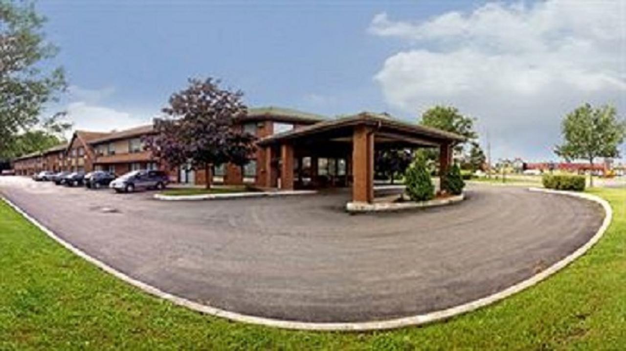 Travelodge By Wyndham Welland Ngoại thất bức ảnh