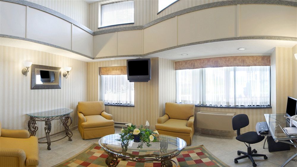 Travelodge By Wyndham Welland Ngoại thất bức ảnh